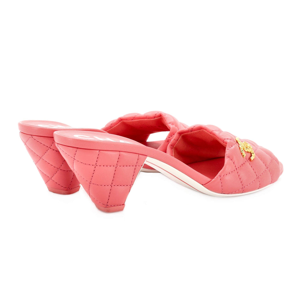 Women's CC Heeled Mule Sandals Quilted Leather