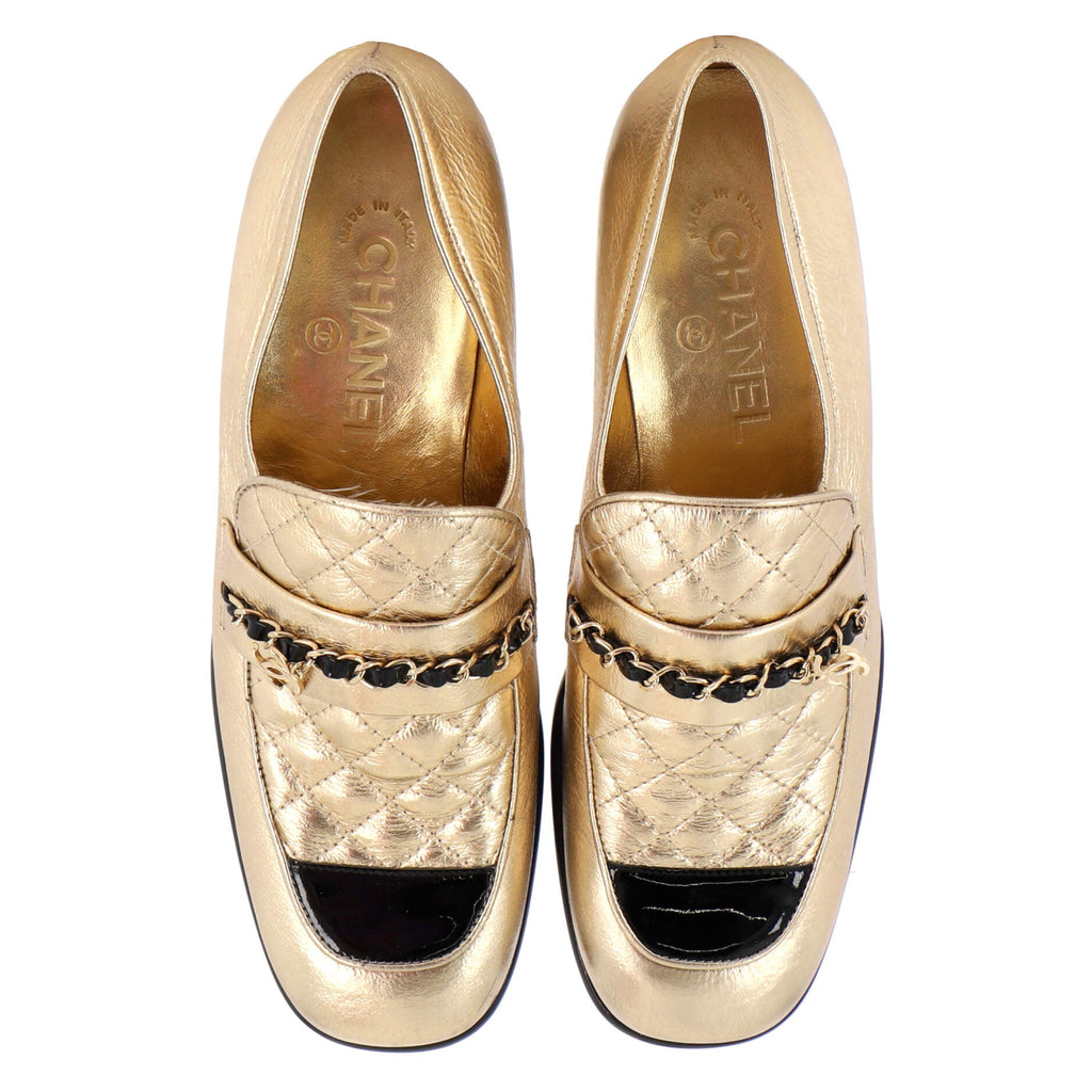 Women's CC Chain Loafers Leather with Quilted Detail