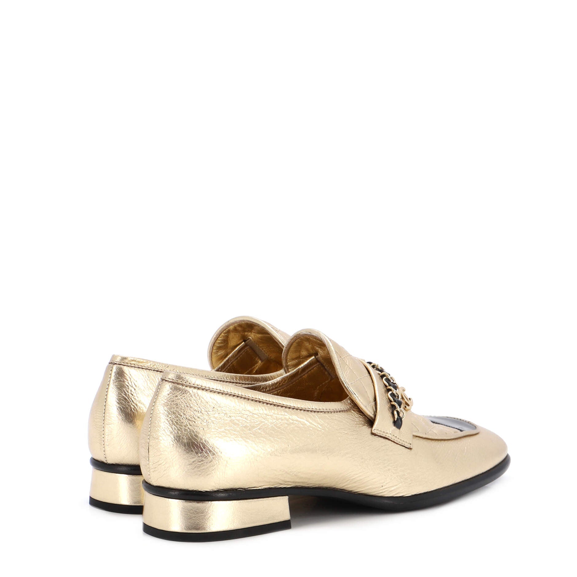 Women's CC Chain Loafers Leather with Quilted Detail