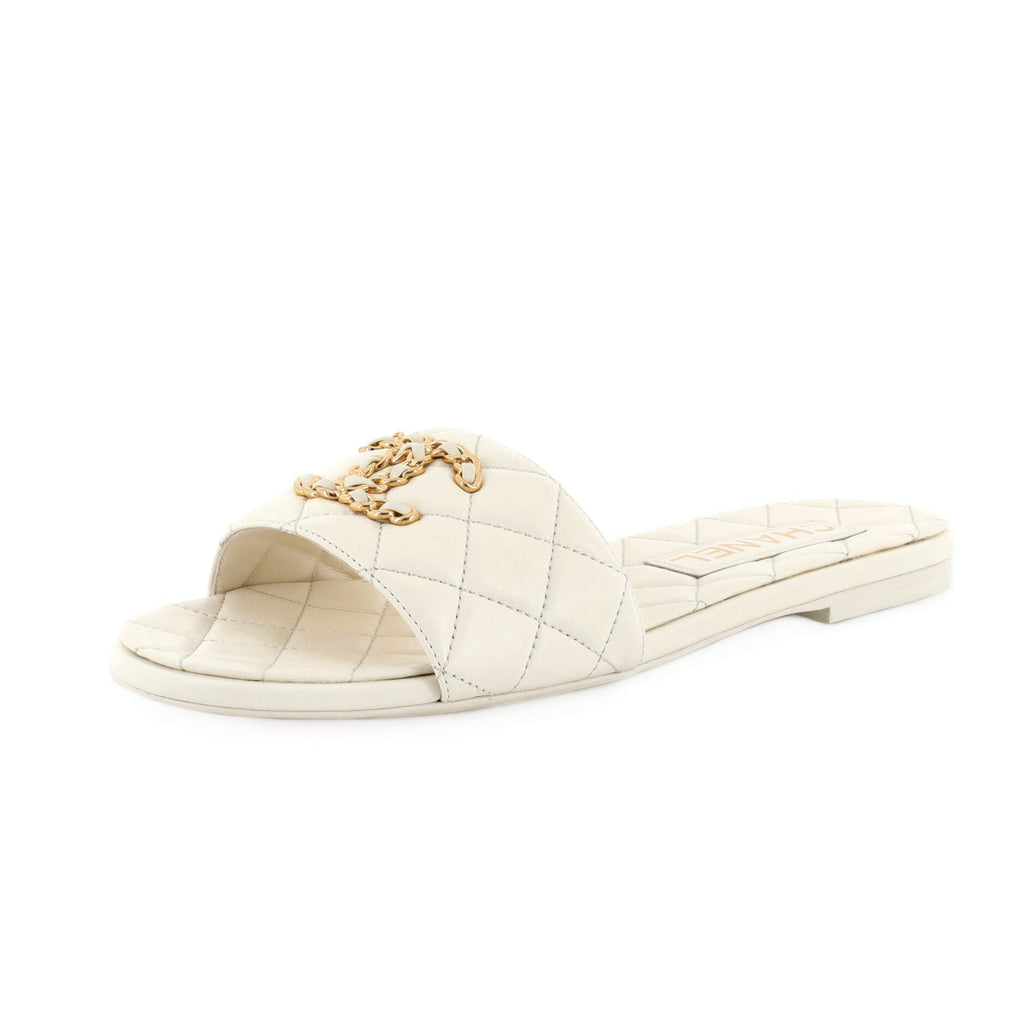 Women's Chain CC Slide Sandals Quilted Leather