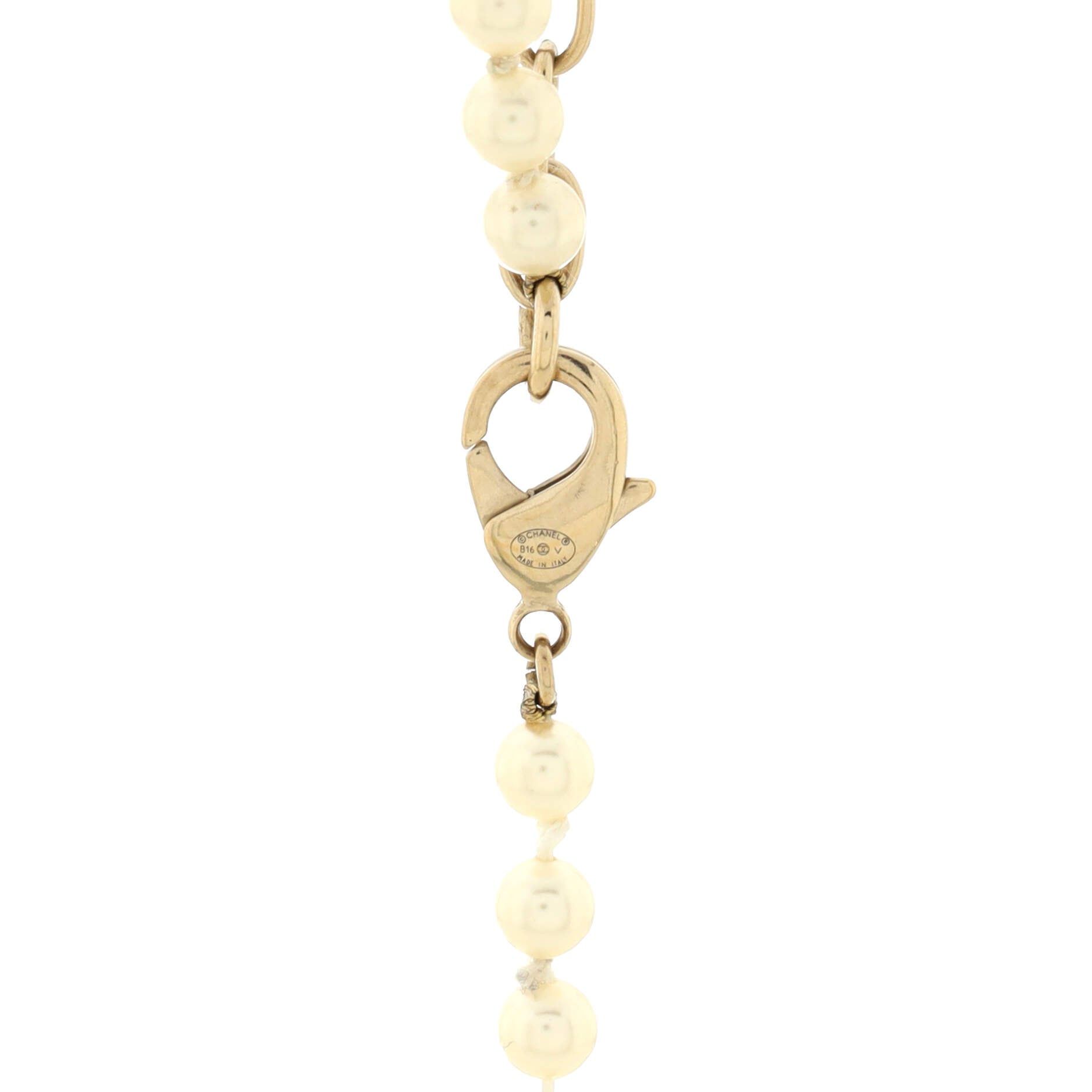 CC Giant Pearl Strand Necklace Faux Pearls