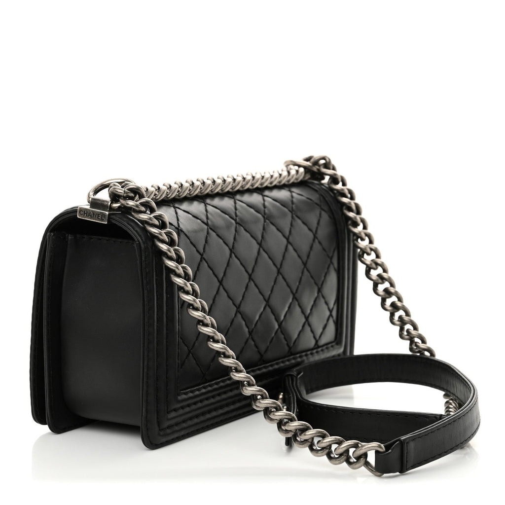 Calfskin Stitched Medium Boy Flap Black