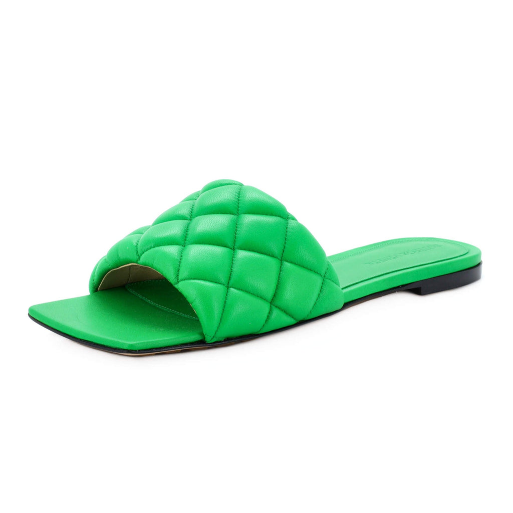 Women's The Padded Flat Sandals Matelasse Leather