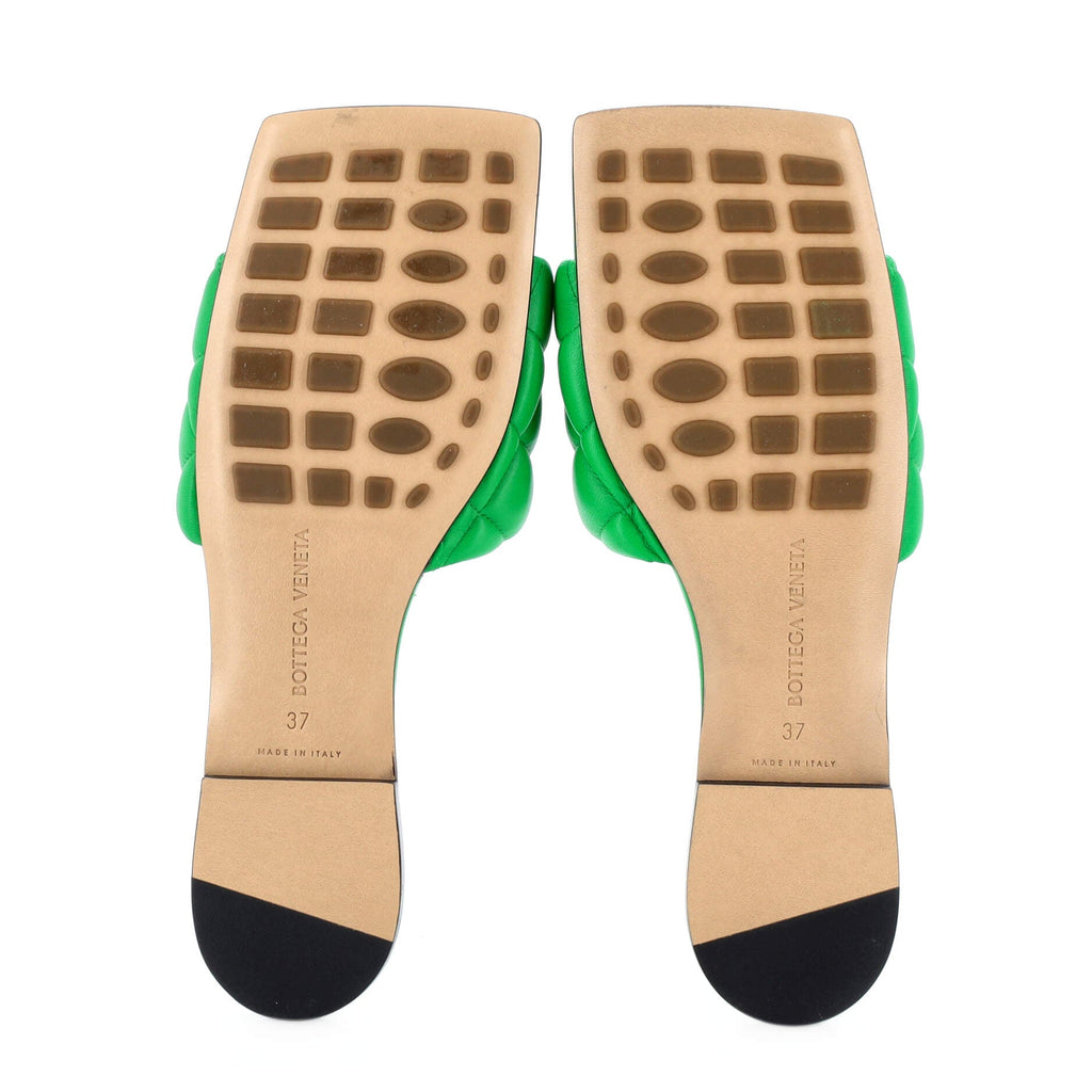 Women's The Padded Flat Sandals Matelasse Leather