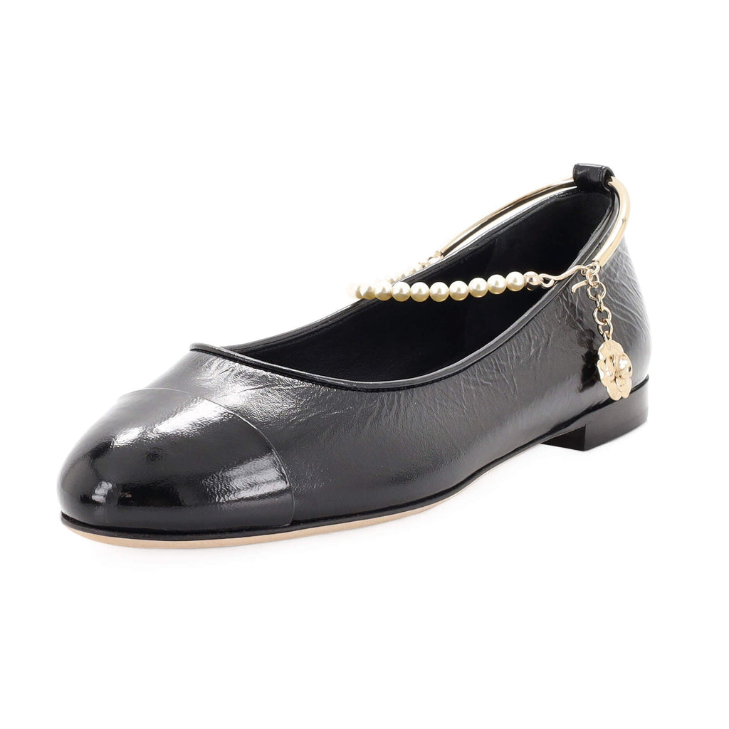 Women's Cap Toe Ankle Chain Ballerina Flats Leather