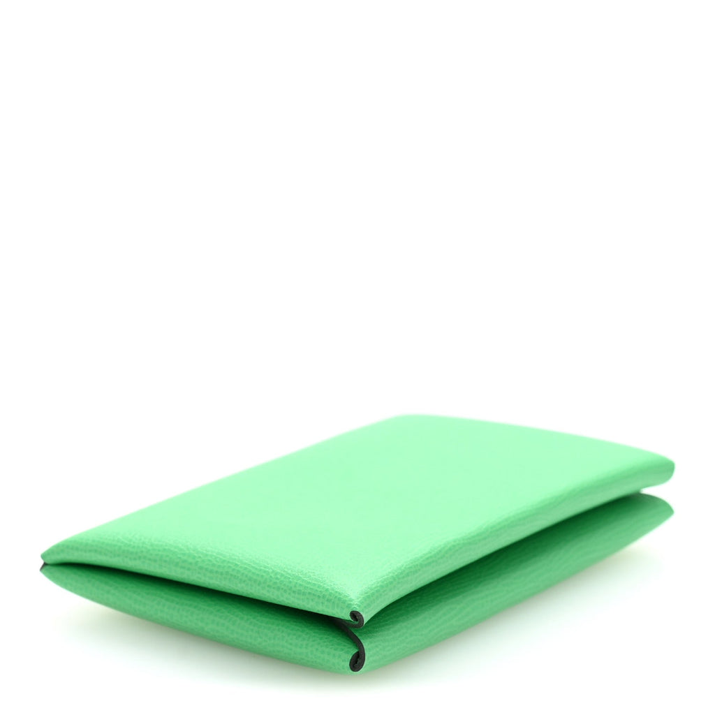 Madame Calfskin Calvi  Case Menthe