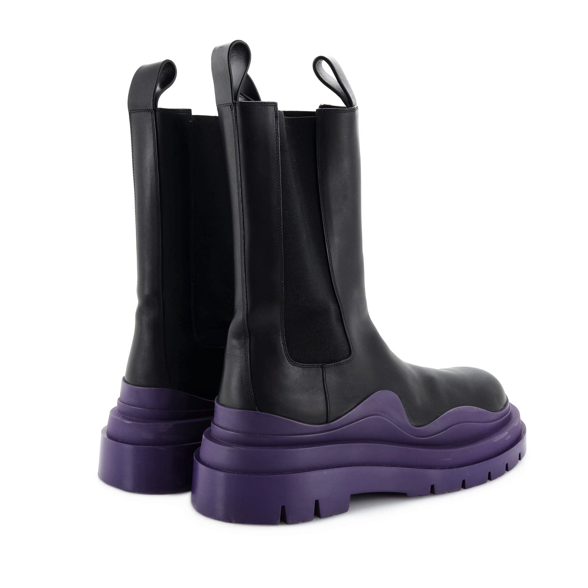 Women's Tire Chelsea Boots Leather and Rubber