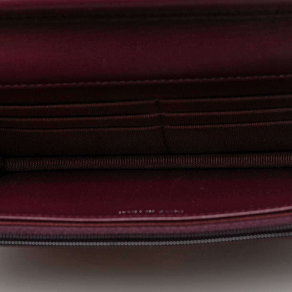 Lambskin Quilted Enamel CC Wallet On Chain WOC Burgundy