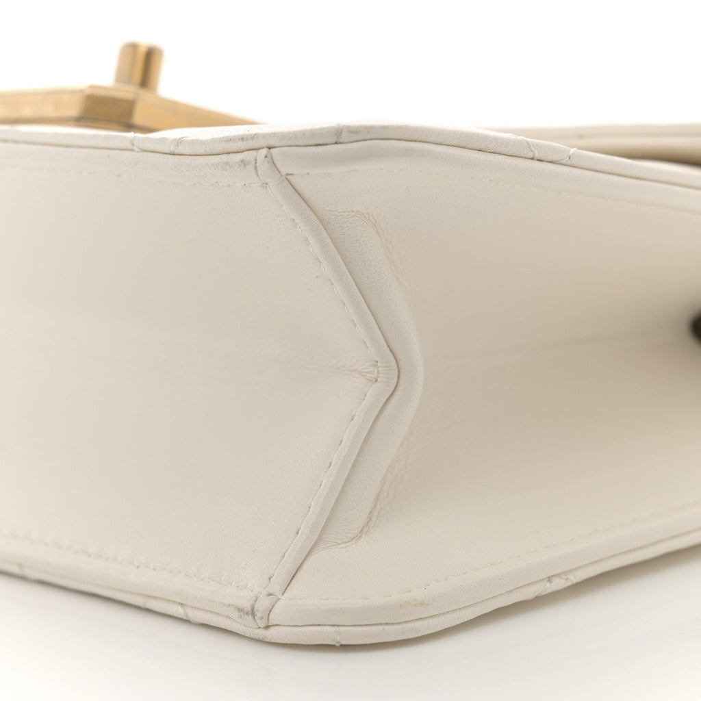 Calfskin Strass Quilted Flap White