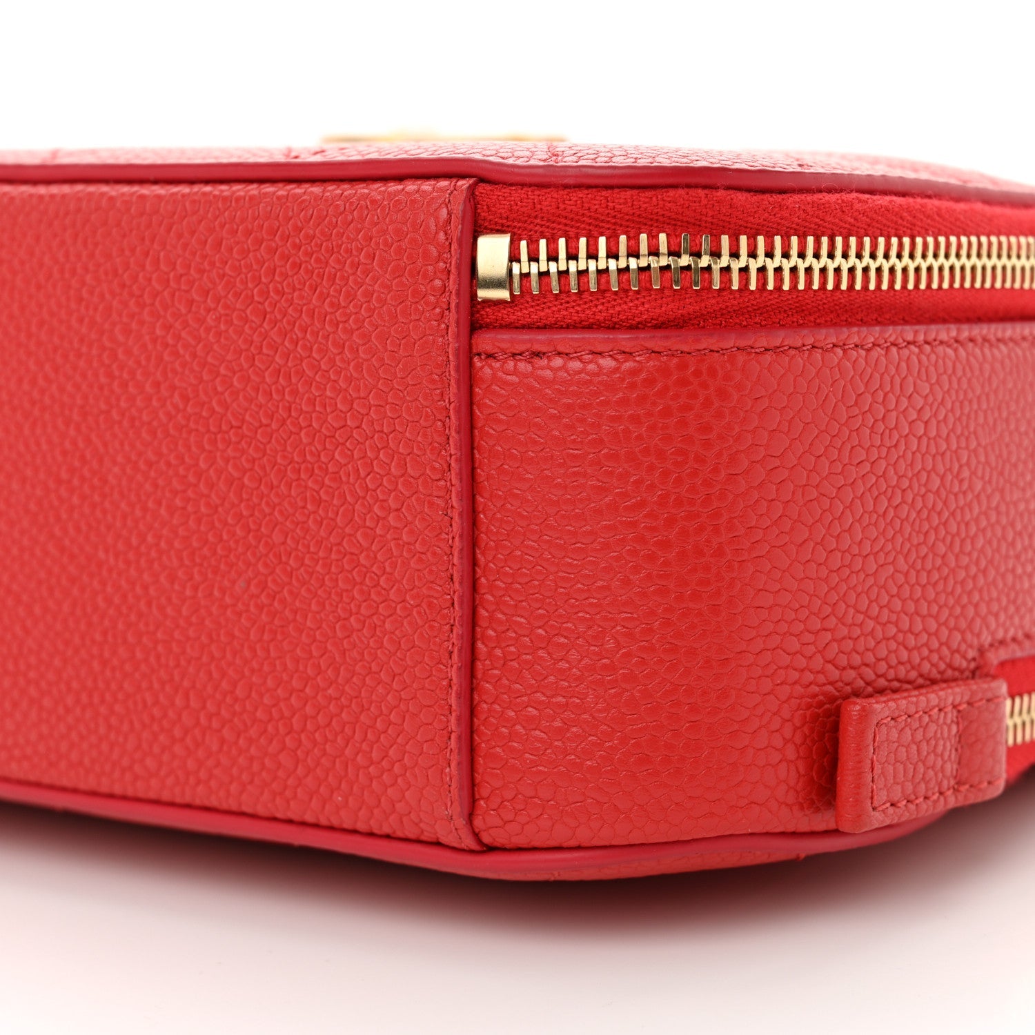Caviar Quilted Small Camera Bag Red