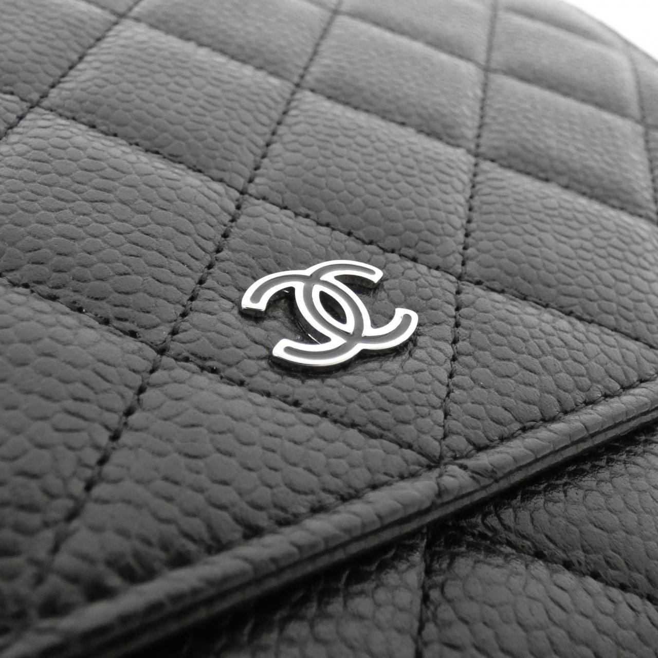 Chanel Timeless Classic Caviar Skin Chain Wallet