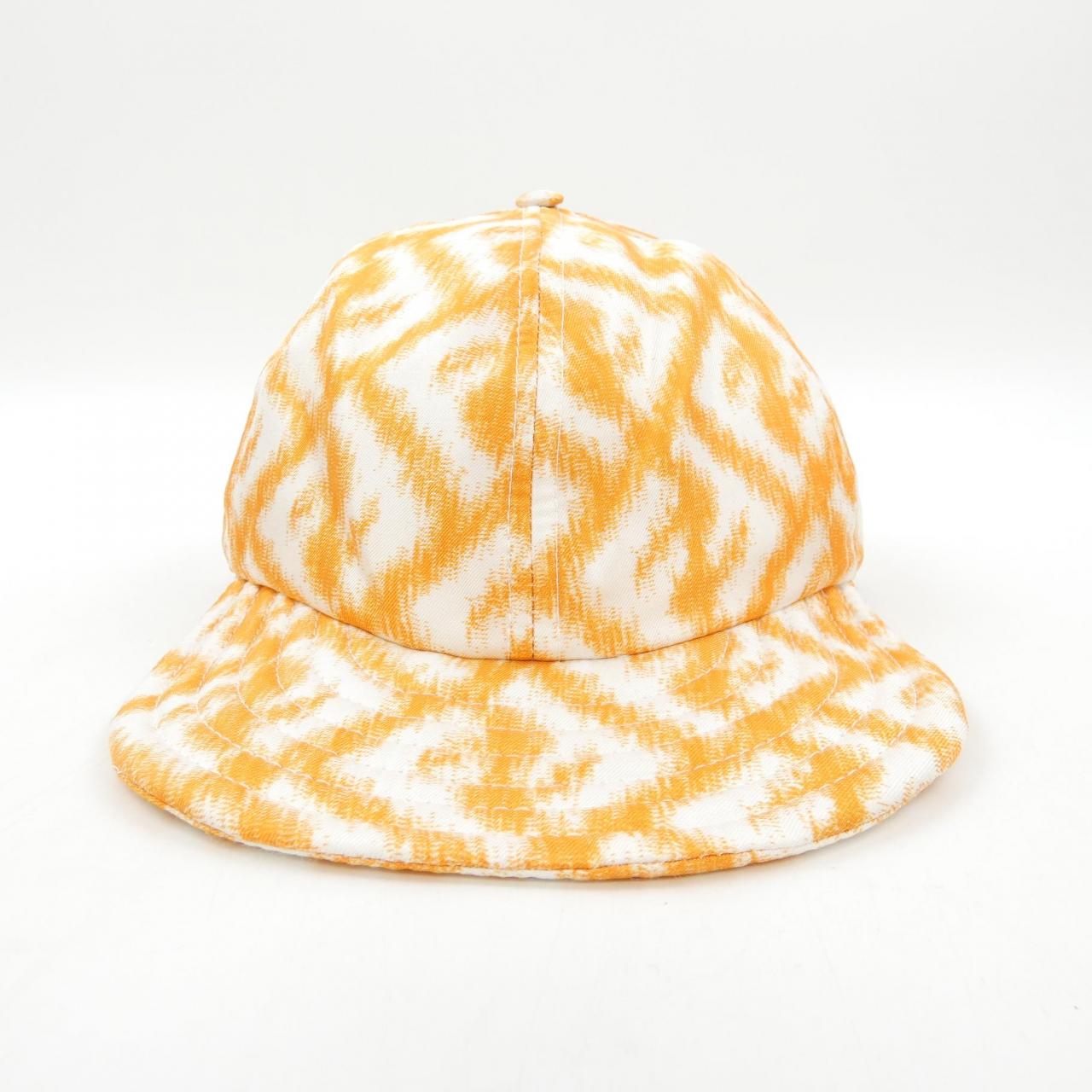 Fendi FXQ961 AN9LTU Cap