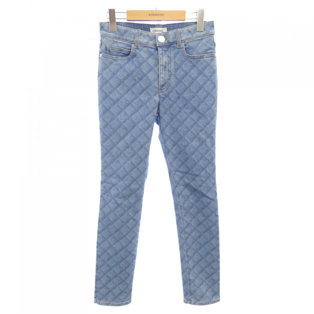 Chanel Jeans