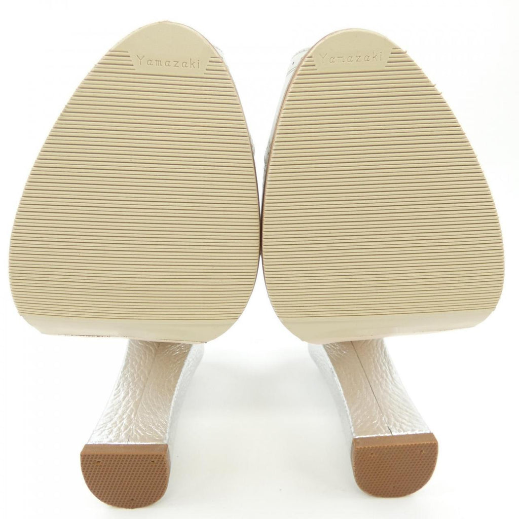 Fendi Sandals