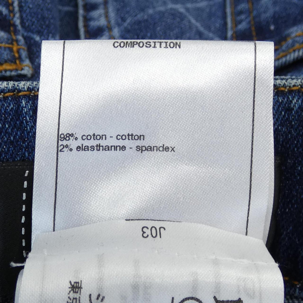 Chanel P56067V42287 Jeans