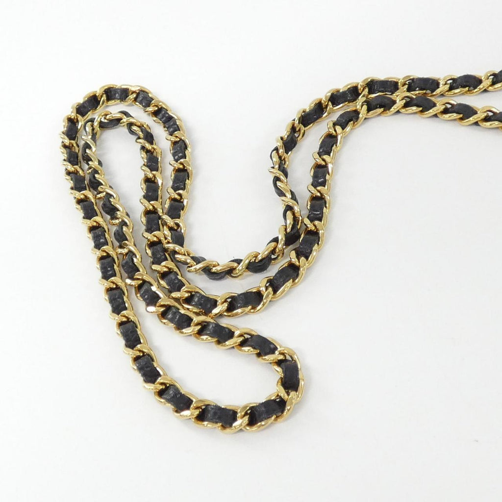 Chanel Timeless Classic Caviar Skin Chain Wallet