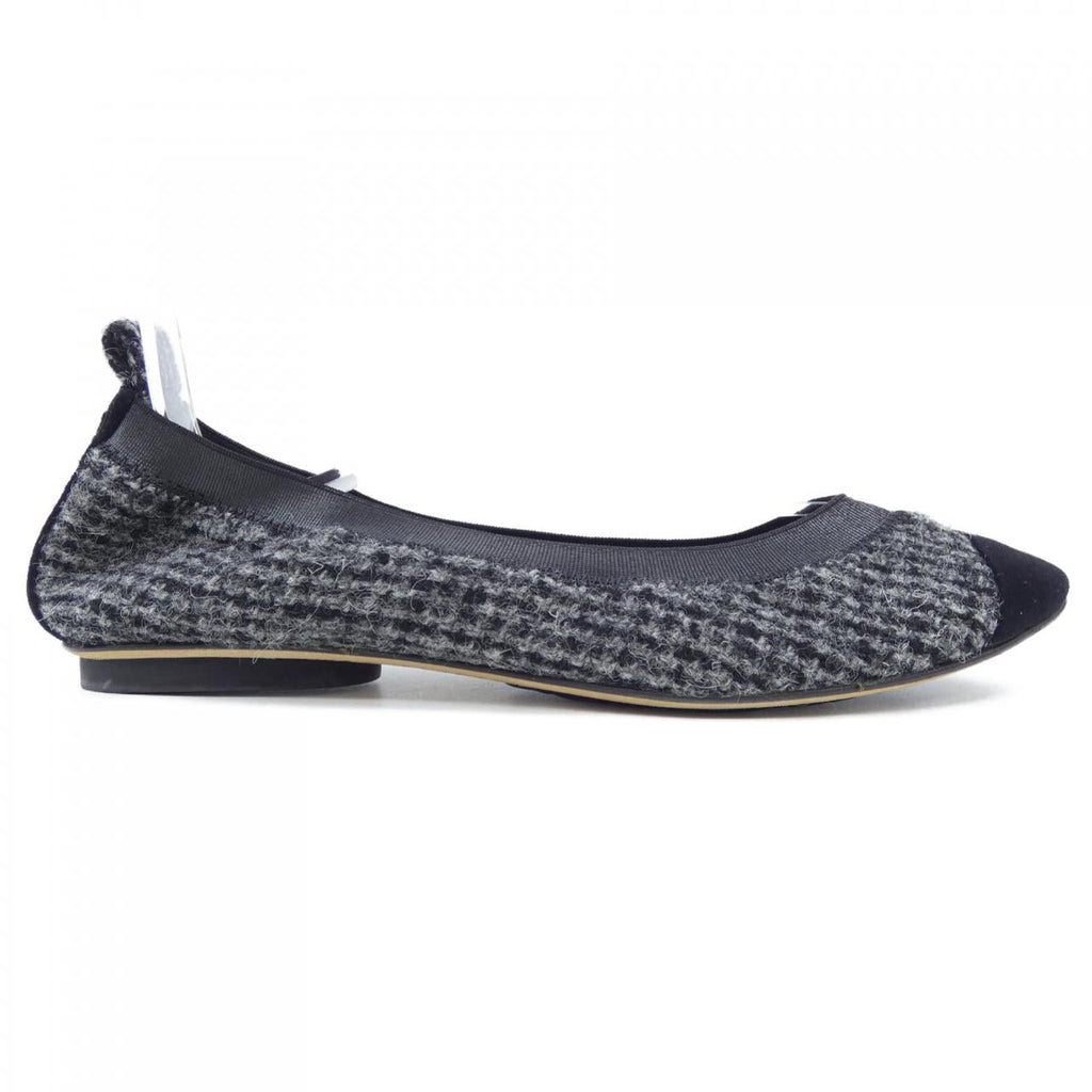 Chanel G26642 Pumps