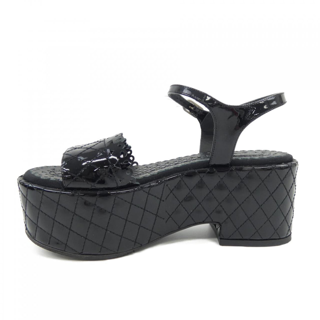 Chanel G31341X01012 Patent Calfskin Sandals