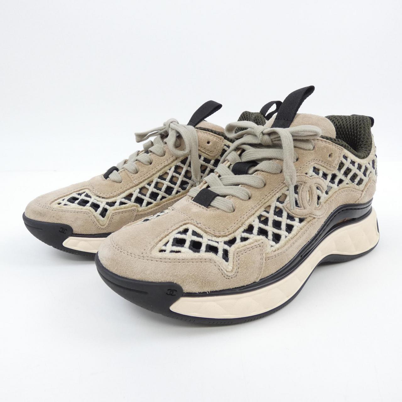 Chanel G37126Y55130 Suede Calfskin Embroidery Sneaker
