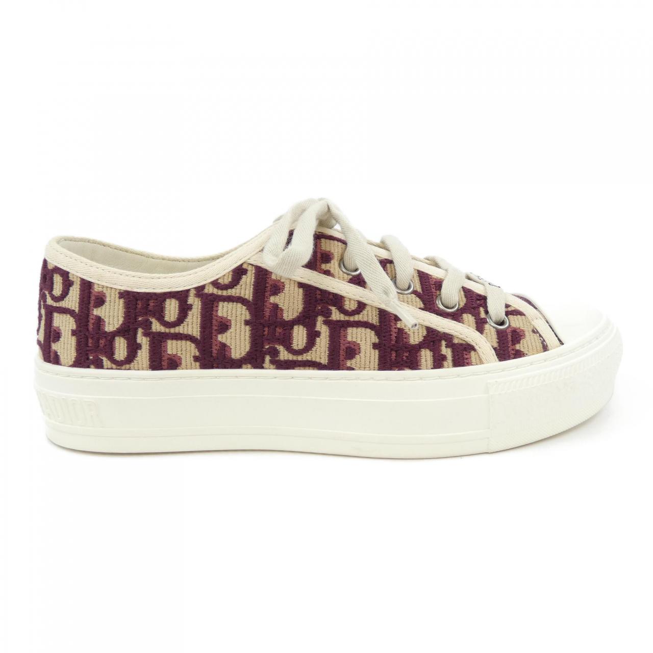 Christian Dior WALK'N'DIOR Dior Oblique Embroidery Sneakers