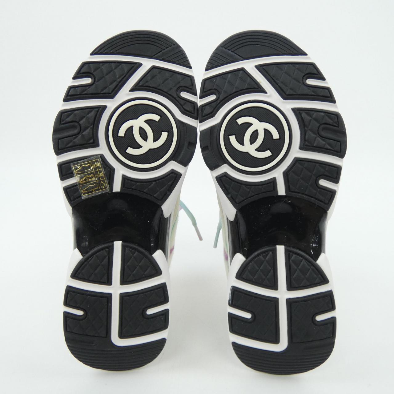 Chanel G34360Y54482 Fabric & Suede Calfskin Sneakers