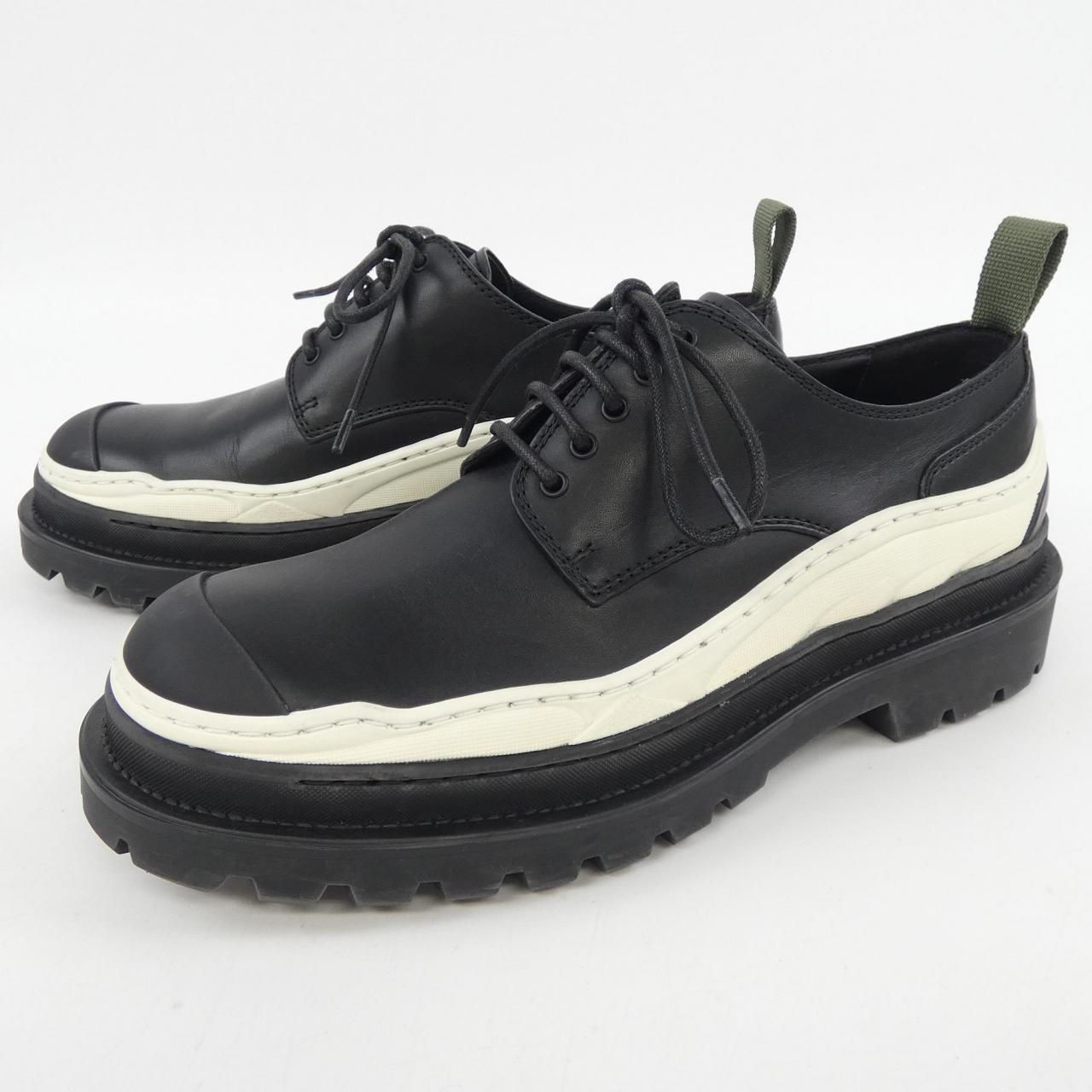 Dior SACAI Leather Shoes