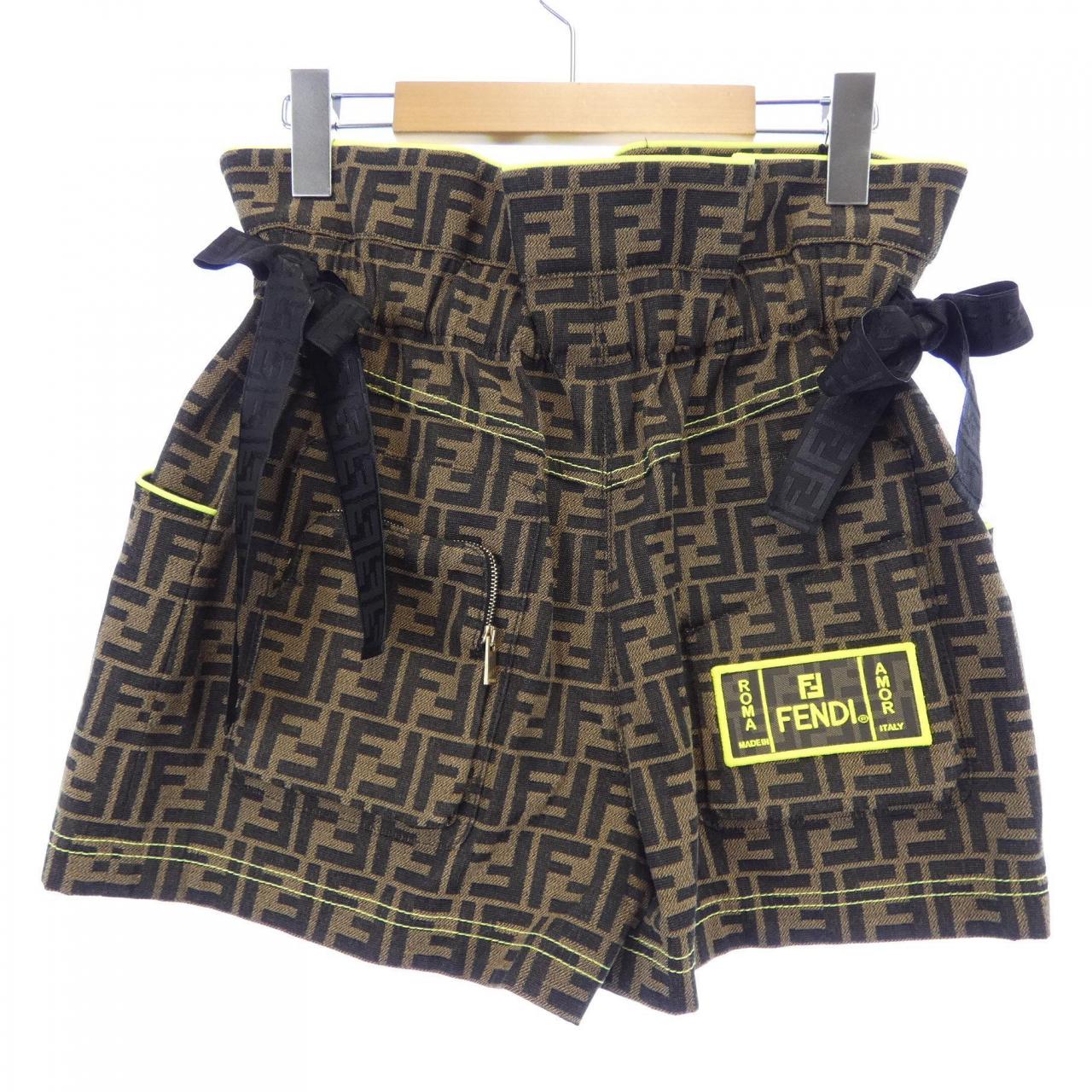 Fendi FR6195 A6XU Shorts