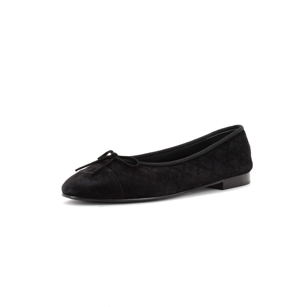 Women's CC Cap Toe Bow Ballerina Flats Quilted Suede