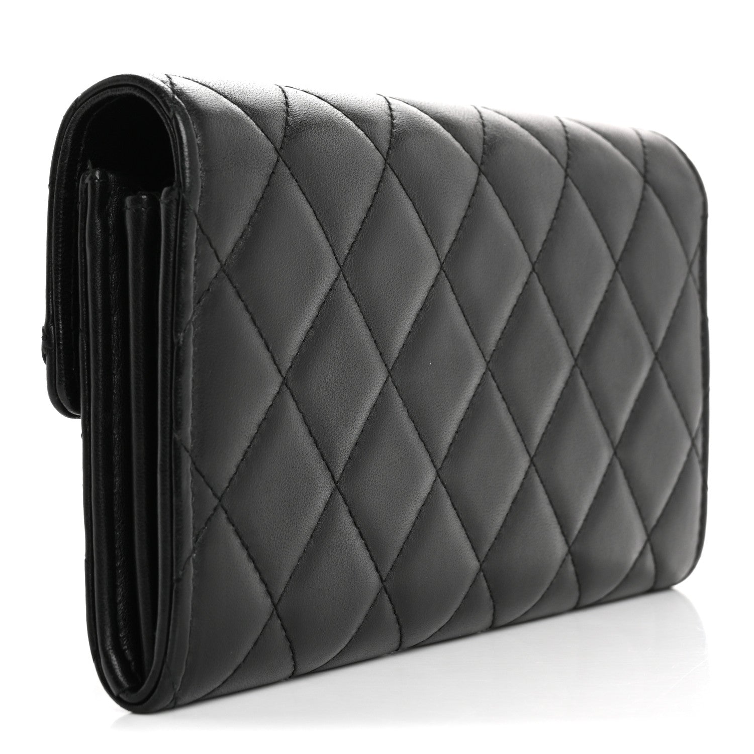 Lambskin Quilted CC Chic Gusset Wallet Black