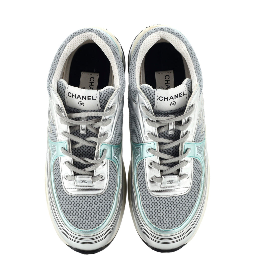 Women's CC Low-Top Sneakers Fabric and Laminated Leather