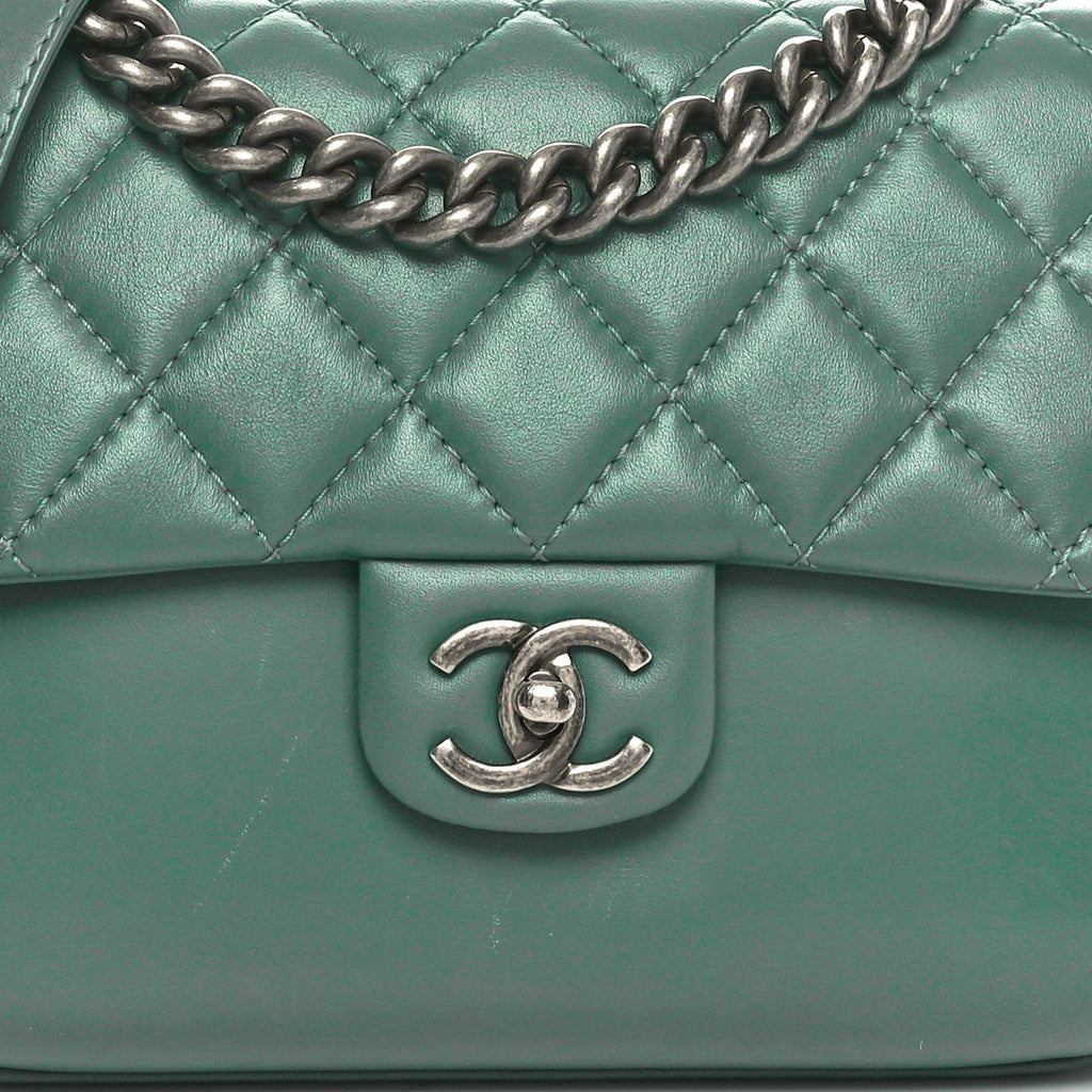 Calfskin Quilted Medium Rock My Shoulder Flap Green