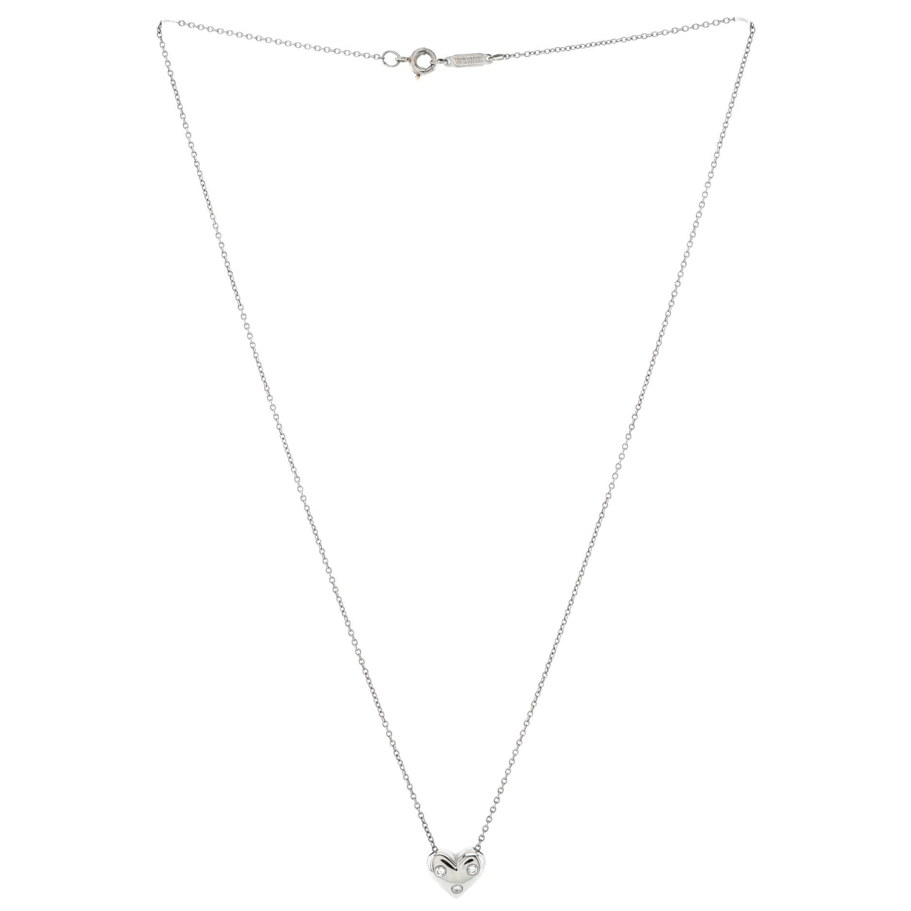 Etoile Heart 3 Diamond Pendant Necklace Platinum with Diamonds