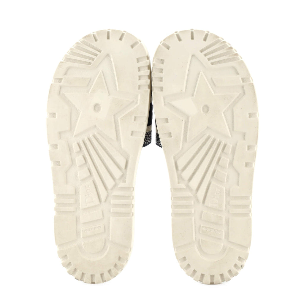Women's Dway Slide Sandals Embroidered Canvas and Rubber