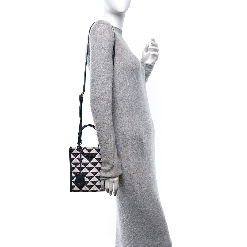 Jacquard Saffiano Triangolo Symbole Embroidered Micro Tote Baltico Talco