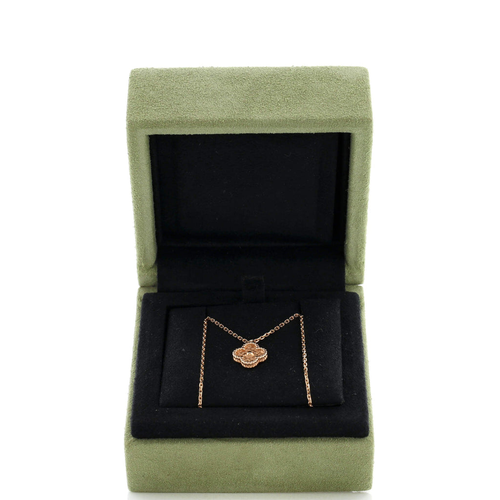 Sweet Alhambra Pendant Necklace 18K Rose Gold