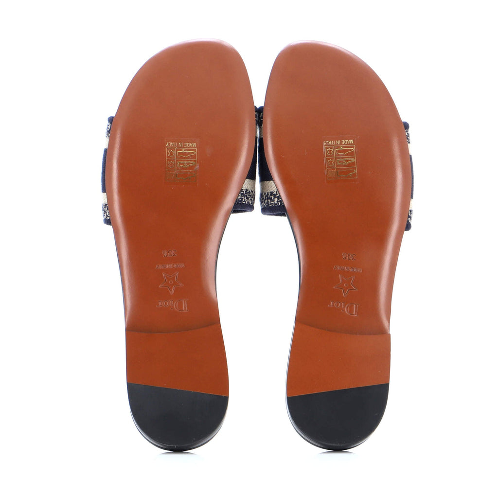 Women's Dway Flat Sandals Embroidered Canvas