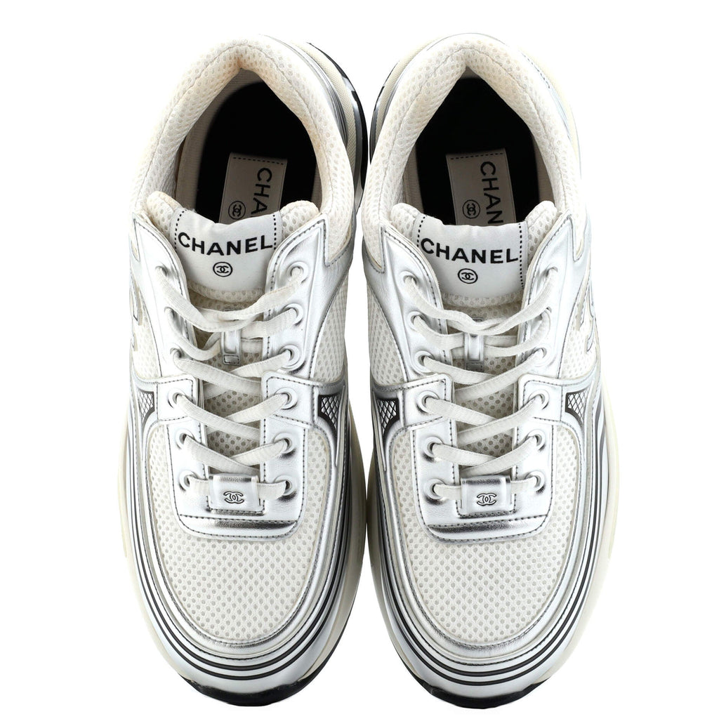 Women's CC Low-Top Sneakers Fabric and Laminated Leather