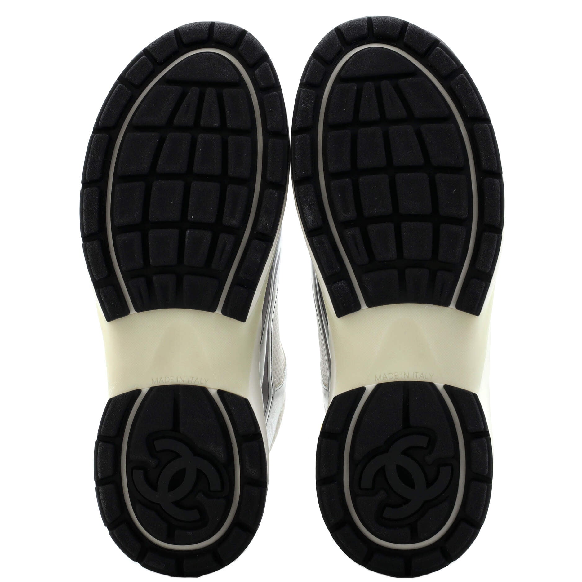 Women's CC Low-Top Sneakers Fabric and Laminated Leather