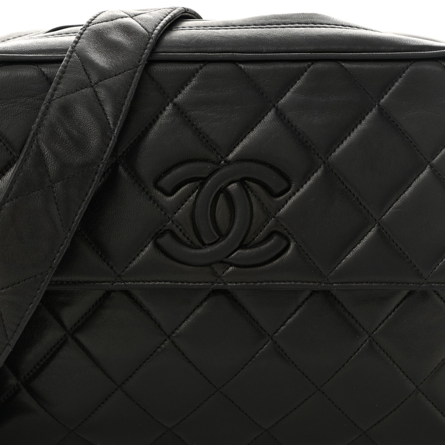 Lambskin Quilted Tassel Flap Camera Case Black