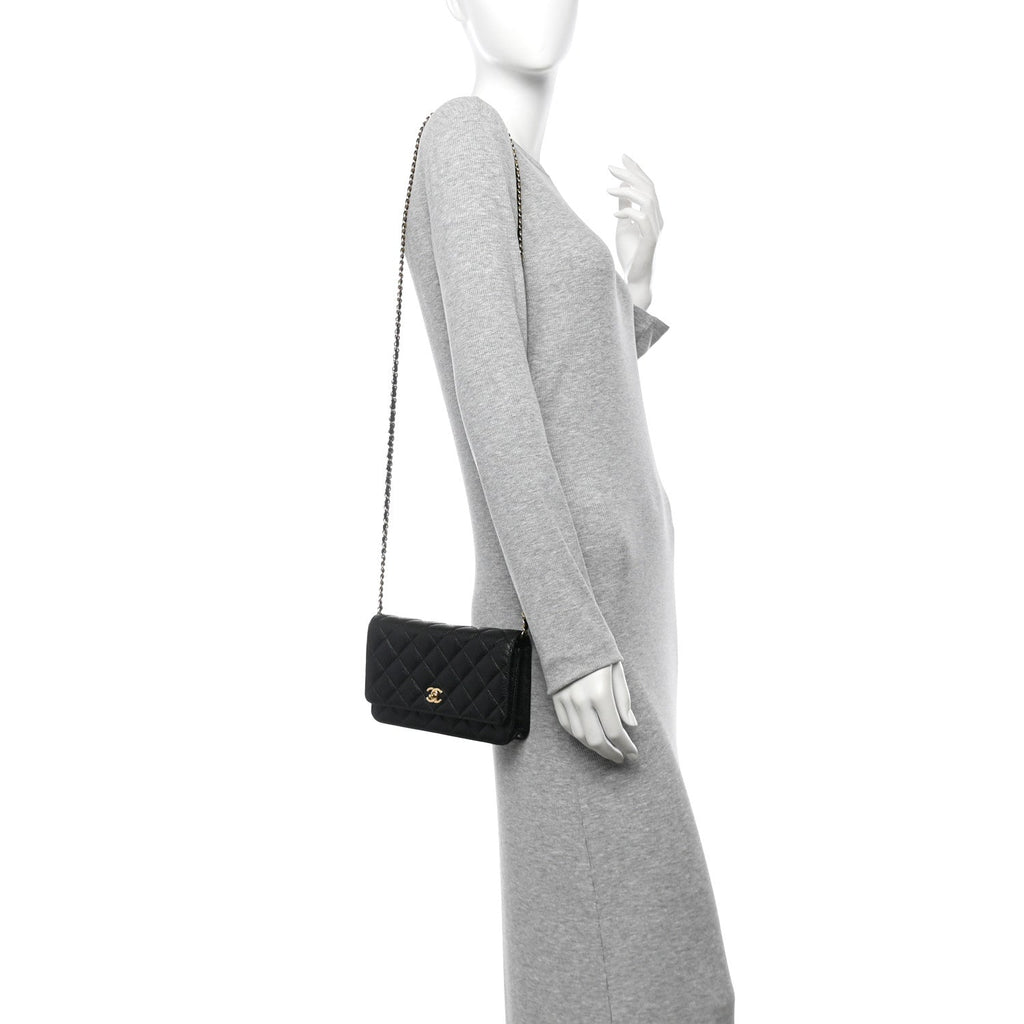 Caviar Quilted CC Turnlock Wallet On Chain WOC Black