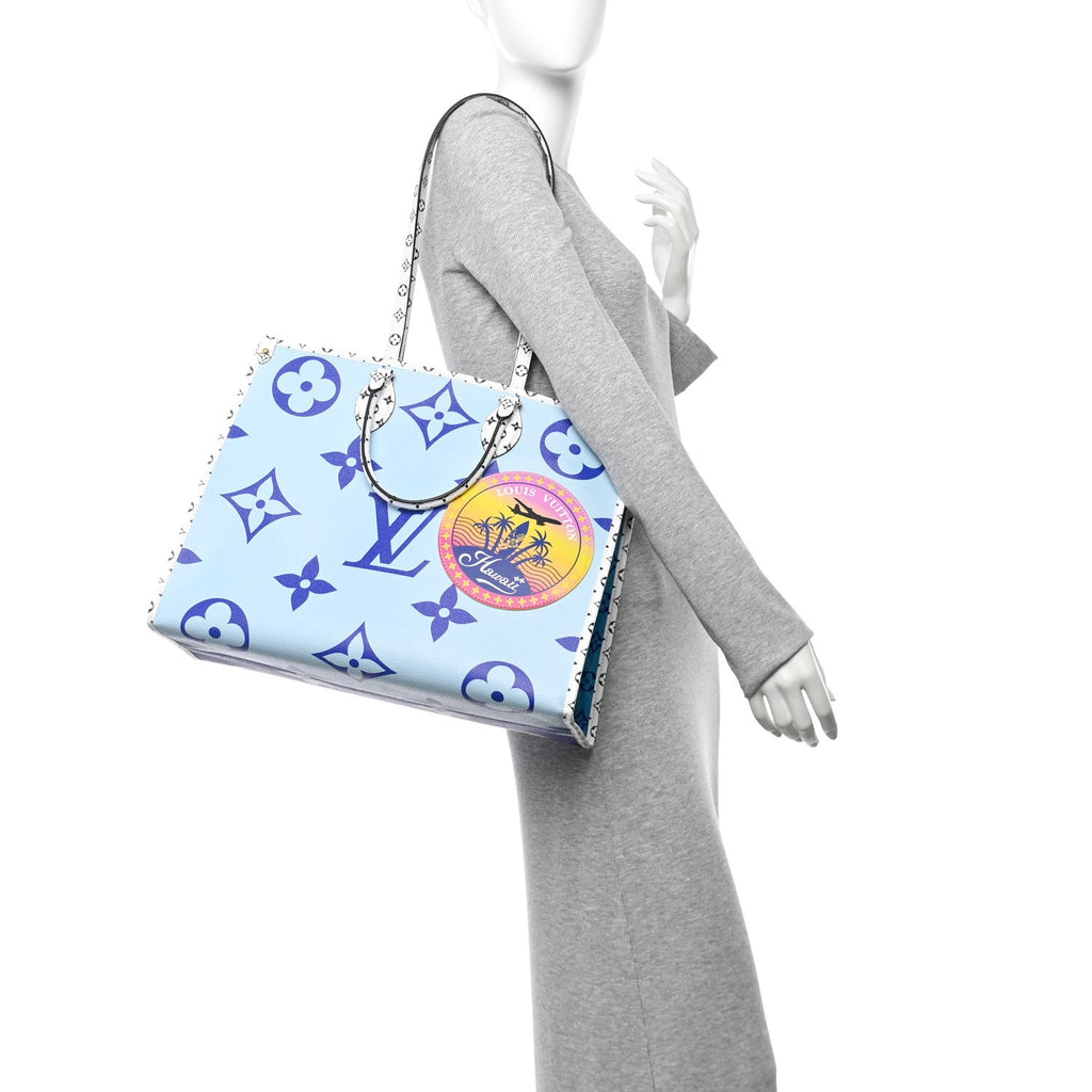 Monogram Giant Hawaii Onthego Blue