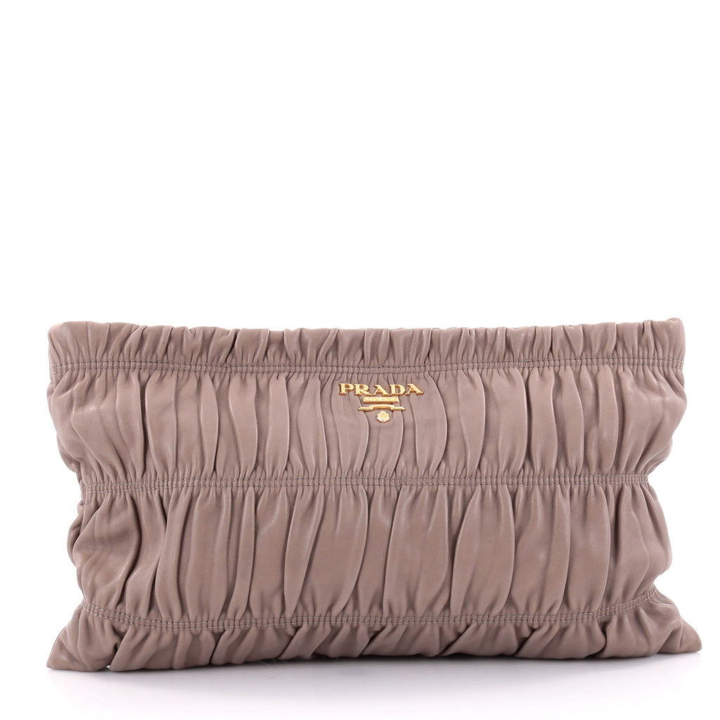 Gaufre Clutch Leather