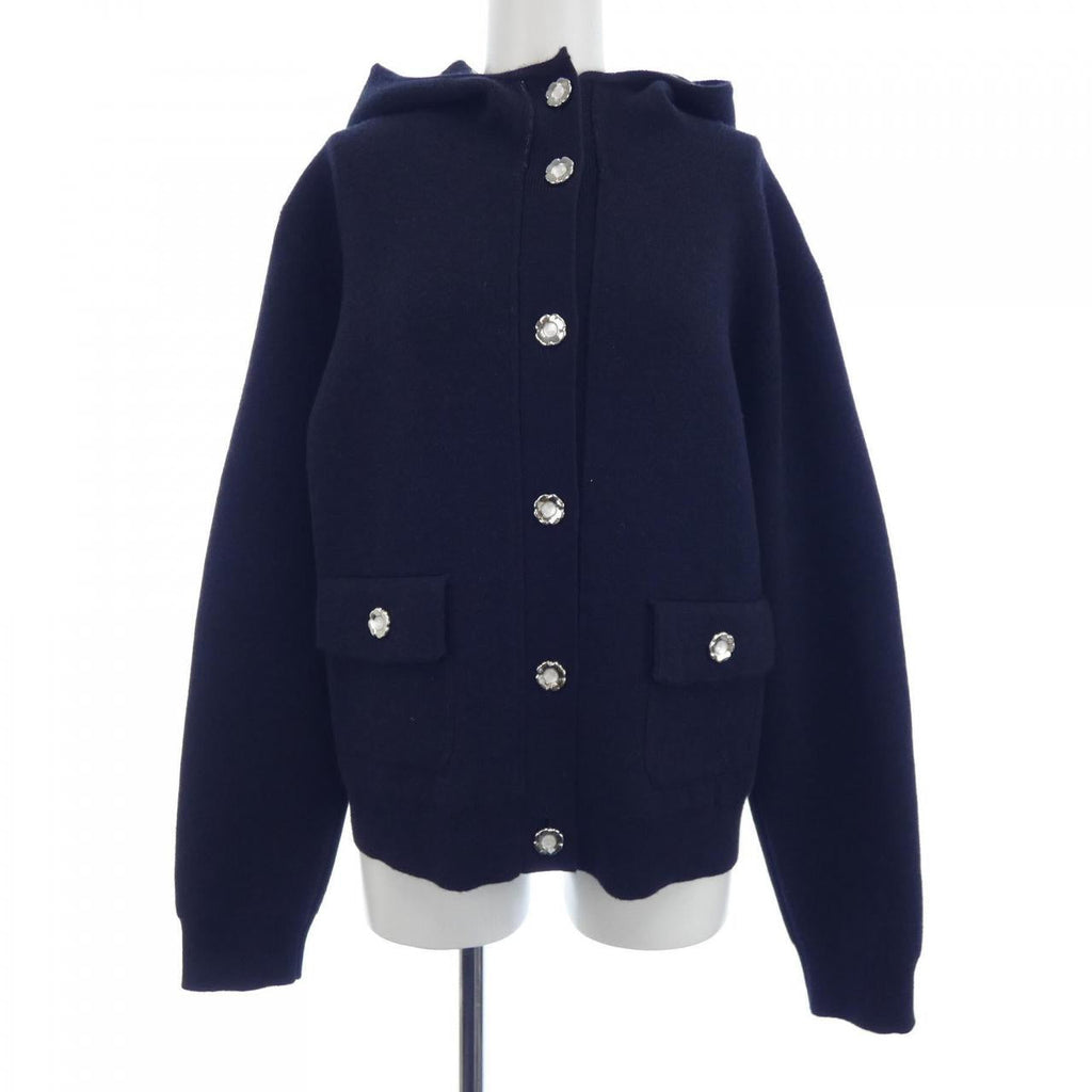 Chanel P76963K11096 Cashmere igan