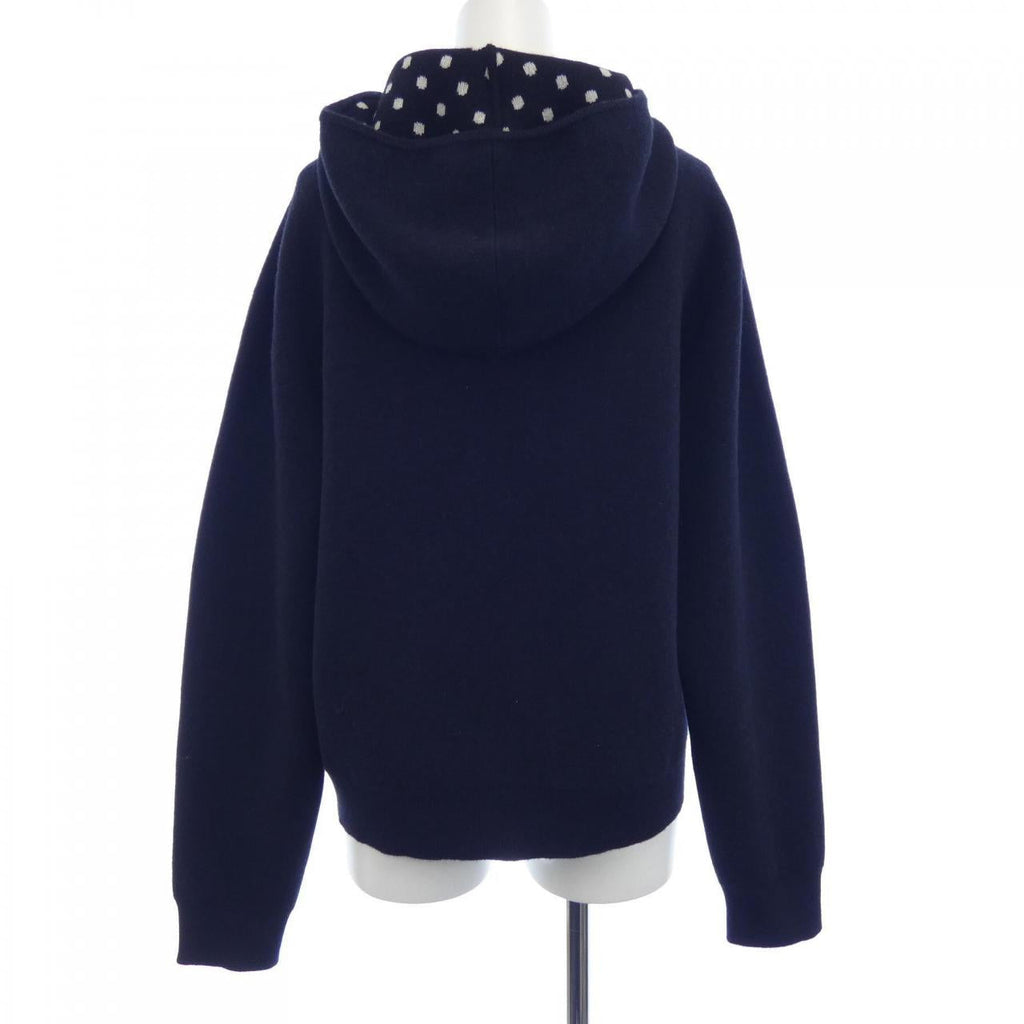 Chanel P76963K11096 Cashmere igan
