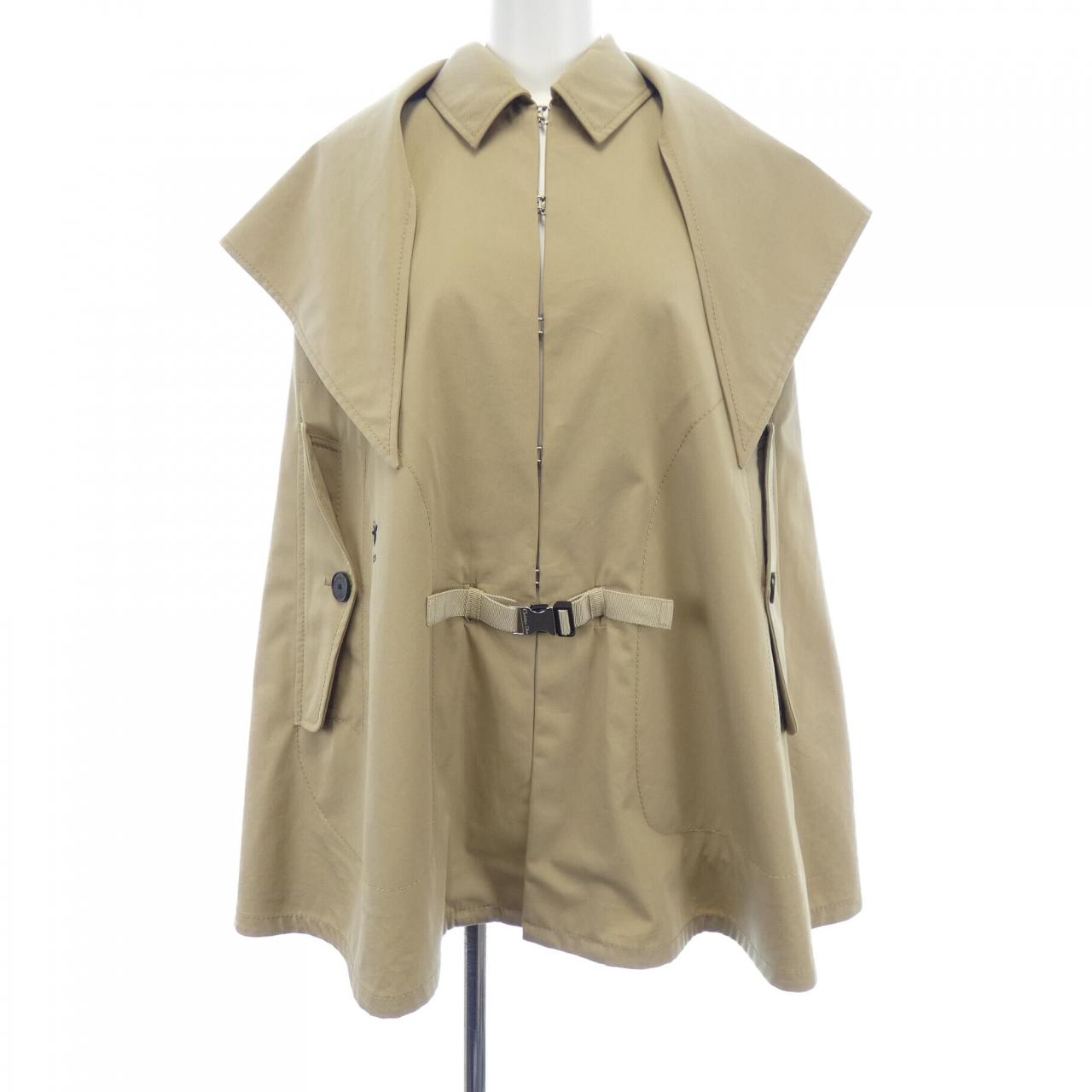 Christian Dior Cape Cape
