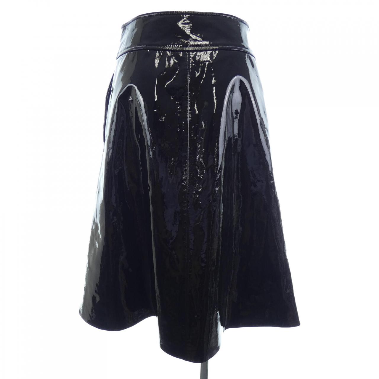 Chanel P75932C67706 Patent Lambskin Skirt