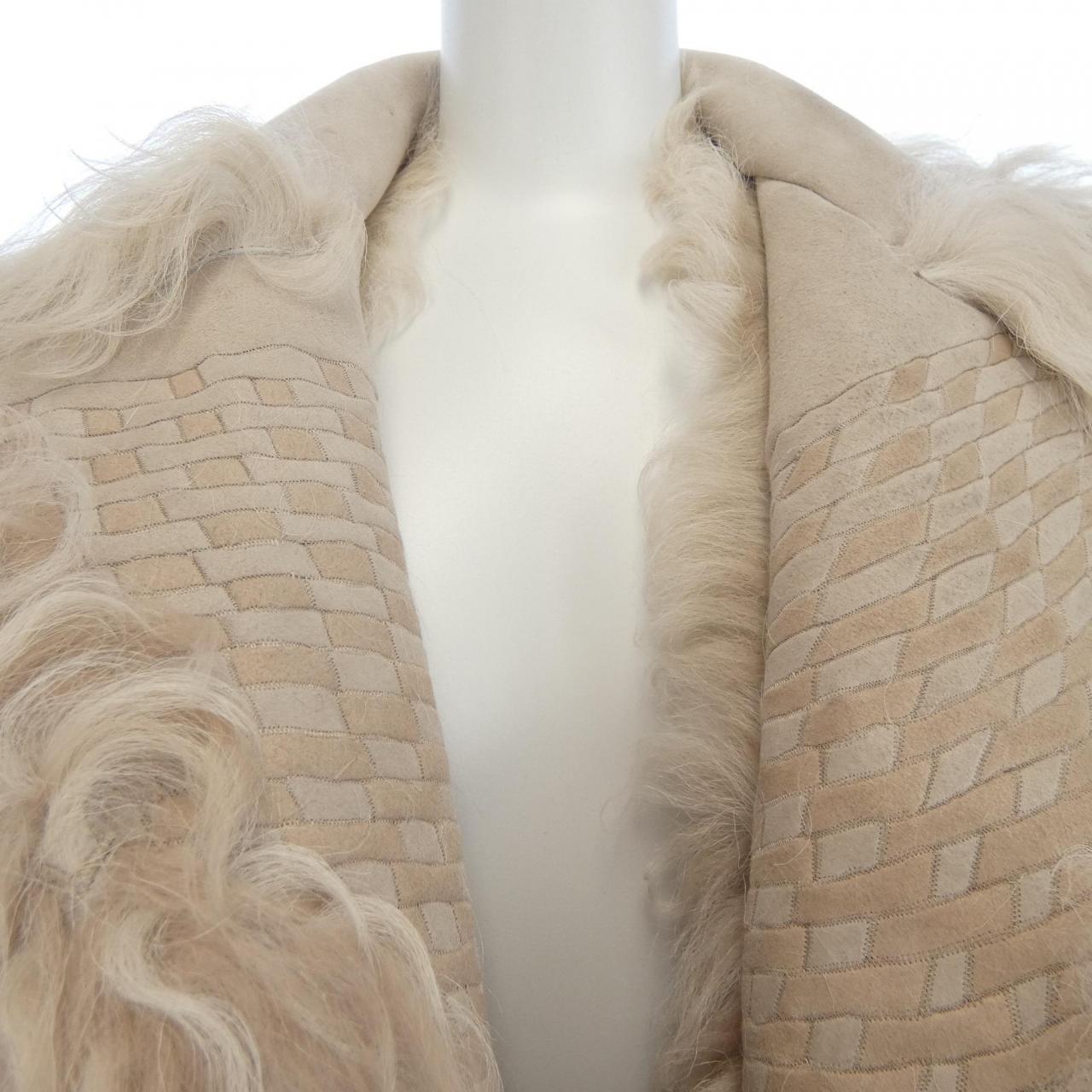 Christian Dior 946G20AF800 Shearling Long Vest
