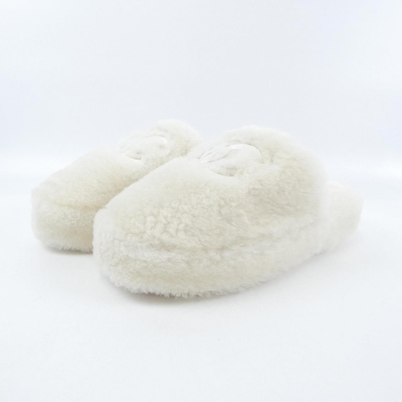 Chanel G45984B17892 Shearling Lambskin Sandals