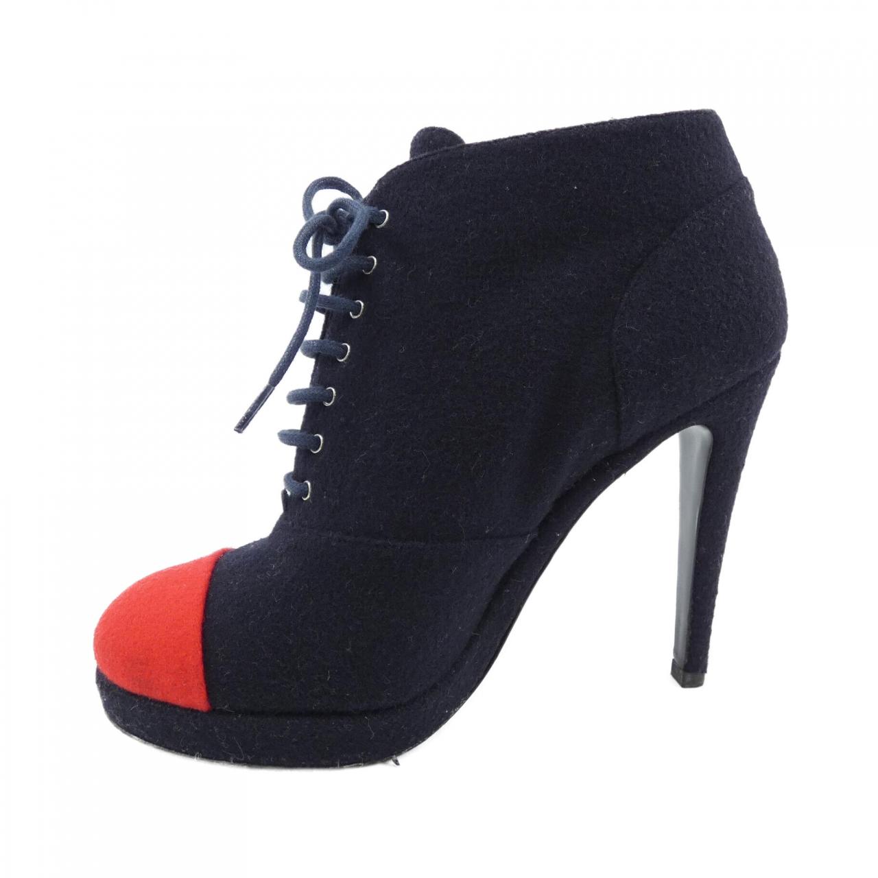 Chanel G30404 Booties