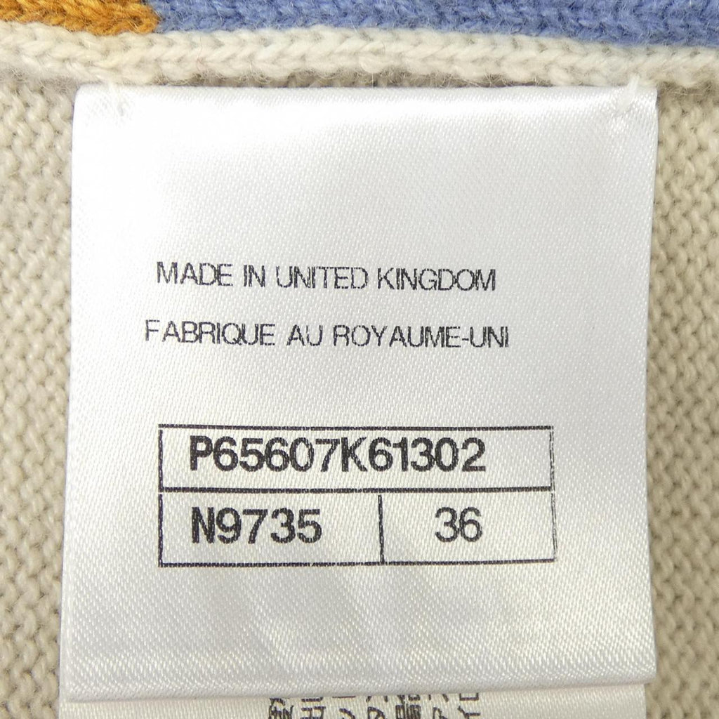 Chanel P65607K61302 Cashmere igan